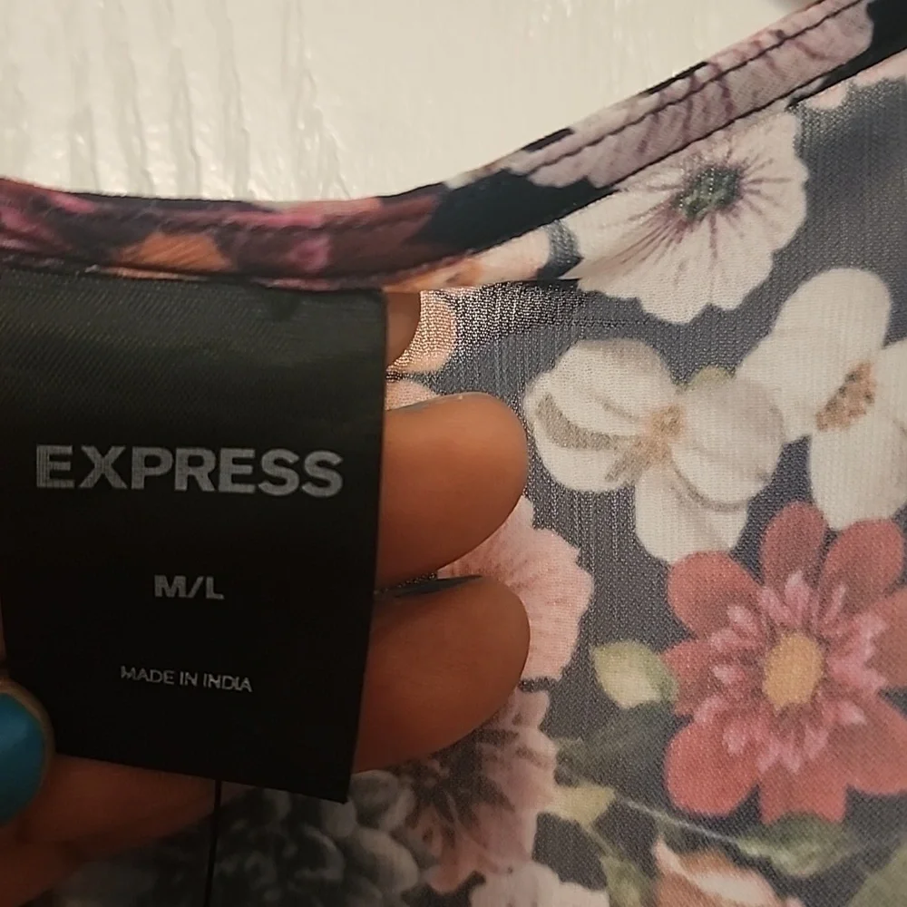❤️Express Cape❤️ - Picture 7 of 8